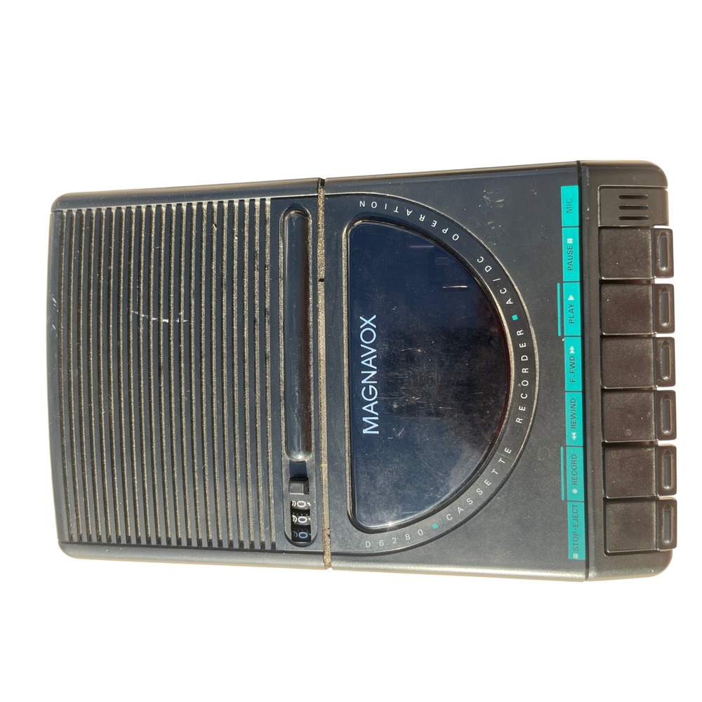 Magnavox D6280 Portable Cassette Recorder Player Black Handheld Analog Vtg Tech